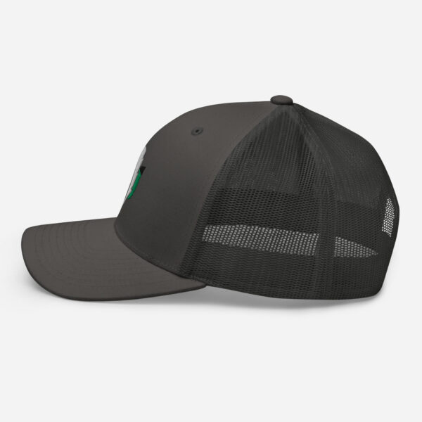 retro-trucker-hat-charcoal-left-6827fdd5c0609.jpg Black mesh trucker cap side view.