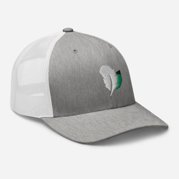 retro-trucker-hat-heather-grey-white-right-front-6827fdd5c35dd.jpg Gray mesh hat with feather embroidery.